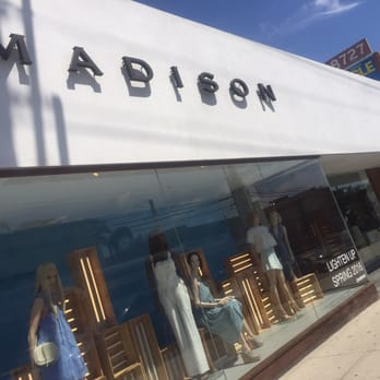 Madison - View of the front of the place on west 3rd!!! - Women's Clothing Near Me - Malibu, California Madison - View of the front of the place on west 3rd!!! - Women's Clothing Near Me - Malibu, California