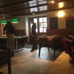 Le Saloon - Entrance