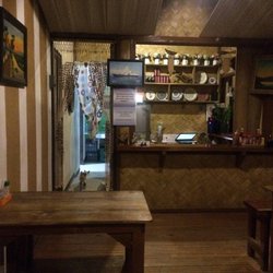 Olive's Crib - Interior