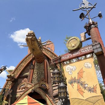 Hiccup’s Wing Gliders - Amusement Parks Near Me - Orlando, Florida Hiccup’s Wing Gliders - Amusement Parks Near Me - Orlando, Florida