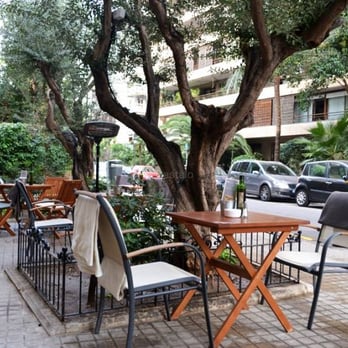 Panaria - Espectacular y elegante terraza bajo tres olivos unica en Valencia, acondicionada con mantas y calefaccion. - Bakeries Near Me - València, V