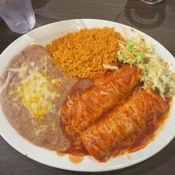 El Talpense Mexican Restaurant - Chicken Enchilada combo plate - New Mexican Cuisine Near Me - Lafayette, California El Talpense Mexican Restaurant - Chicken Enchilada combo plate - New Mexican Cuisine Near Me - Lafayette, California
