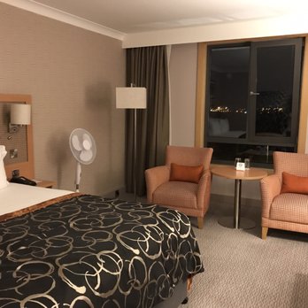 Clayton Hotel - Hotels Near Me - Swords, D