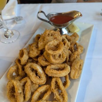 Algarve Restaurant - Calamari - Portuguese Near Me - Elizabeth, New Jersey Algarve Restaurant - Calamari - Portuguese Near Me - Elizabeth, New Jersey