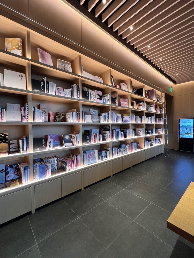 JAPAN HOUSE Los Angeles