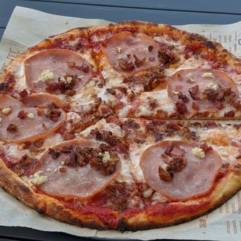 Blaze Pizza - Pizza Near Me - Lutz, Florida