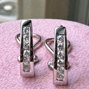 Santisi & Bove - Image 1.png - Jewelry Near Me - Boston, Massachusetts Santisi & Bove - Image 1.png - Jewelry Near Me - Boston, Massachusetts