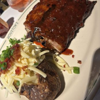 Houston's Restaurant - Barbecue Pork Ribs - American Near Me - New Orleans, Louisiana Houston's Restaurant - Barbecue Pork Ribs - American Near Me - New Orleans, Louisiana