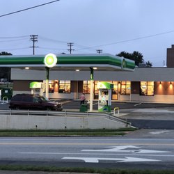 4 Brothers Food Store - Sept 2018 remodeled