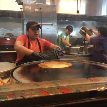 Cabo Bob's Burritos - Tortilla or tacos made in front Of your eyes - Tacos Near Me - Austin, Texas