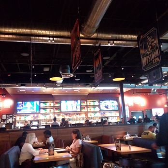 BJ's Restaurant & Brewhouse - A look at there bar. Plenty of beer choices to choose from here. - Breweries Near Me - Mobile, Alabama