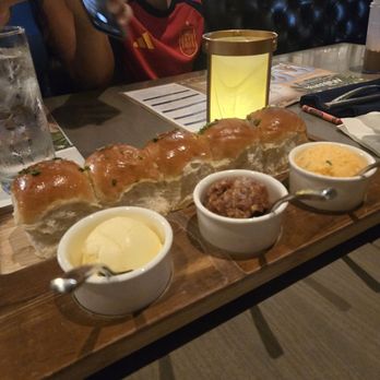 Ale & Compass Restaurant - American Near Me - Orlando, Florida Ale & Compass Restaurant - American Near Me - Orlando, Florida