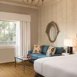 River Terrace Inn
