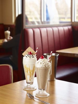 Silver Diner by null
