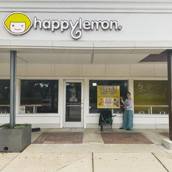 Happy Lemon - Grand opening - front of store - Bubble Tea Near Me - Austin, Texas