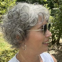 Hair By Robin - Robin knows how to properly shape curly hair.