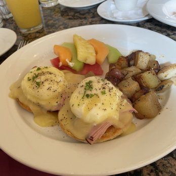 Venticello’s Ristorante - Eggs Benedict - Italian Near Me - Benicia, California Venticello’s Ristorante - Eggs Benedict - Italian Near Me - Benicia, California
