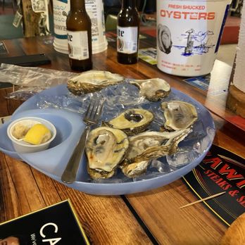 Crawmama's - Oysters on the half shell - Seafood Near Me - Guntersville, Alabama