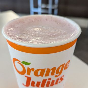 The Outlet Collection Seattle - Small Triple Berry Julius - Shopping Centers Near Me - Auburn, Washington The Outlet Collection Seattle - Small Triple Berry Julius - Shopping Centers Near Me - Auburn, Washington