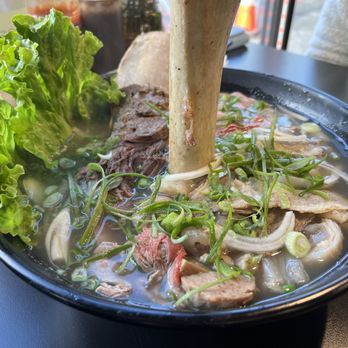 84 Viet - Gigantic Pho - Vietnamese Near Me - Berkeley, California
