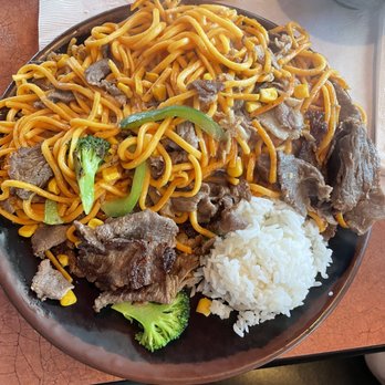 Wok 'N South: Mongolian BBQ - Lunch plate - Mongolian Near Me - Camarillo, California