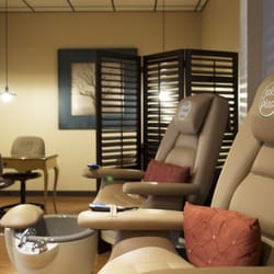 Jake’s Place Home Of Ghent Barbers - Manicure/Pedicure Room