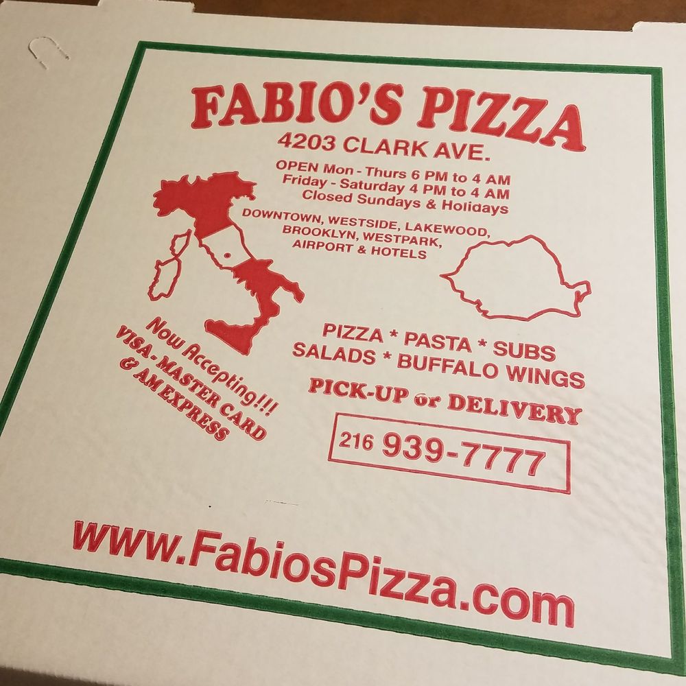 Poor pizza,  poor service.