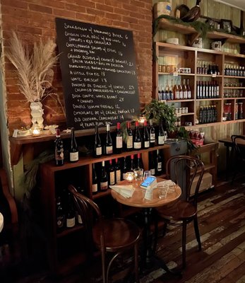 Le Comptoir du Vin by null