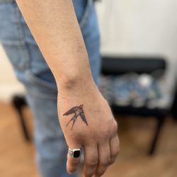 Angeles Tattoo Studio