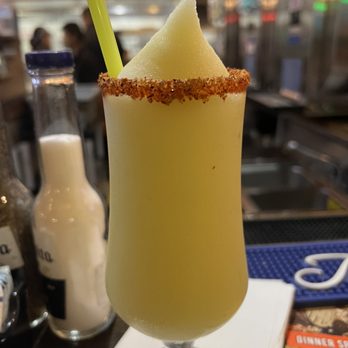 Barrio Fiesta Mexican Grill - a margarita with a lime garnish - Mexican Near Me - Alabaster, Alabama Barrio Fiesta Mexican Grill - a margarita with a lime garnish - Mexican Near Me - Alabaster, Alabama
