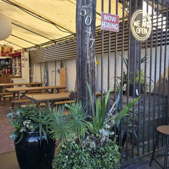 Cafe Bella - Exterior - Coffee & Tea Near Me - Ocean Beach, California