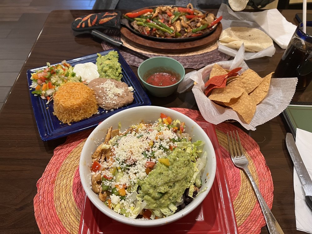 Azteca Mexican Restaurant