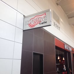 Hockey Town Cafe - Sign
