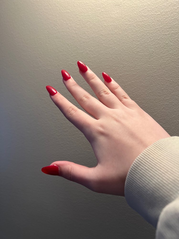 Top Nails Logo