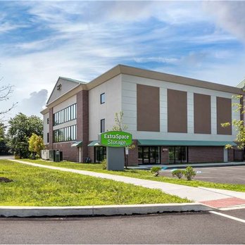 Extra Space Storage - Beauty Image - Extra Space Storage at 994 Easton Rd, Warrington, PA 18976 - Self Storage Near Me - Warrington, Pennsylvania