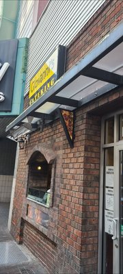 Giovanni's Pizza & Pasta by null