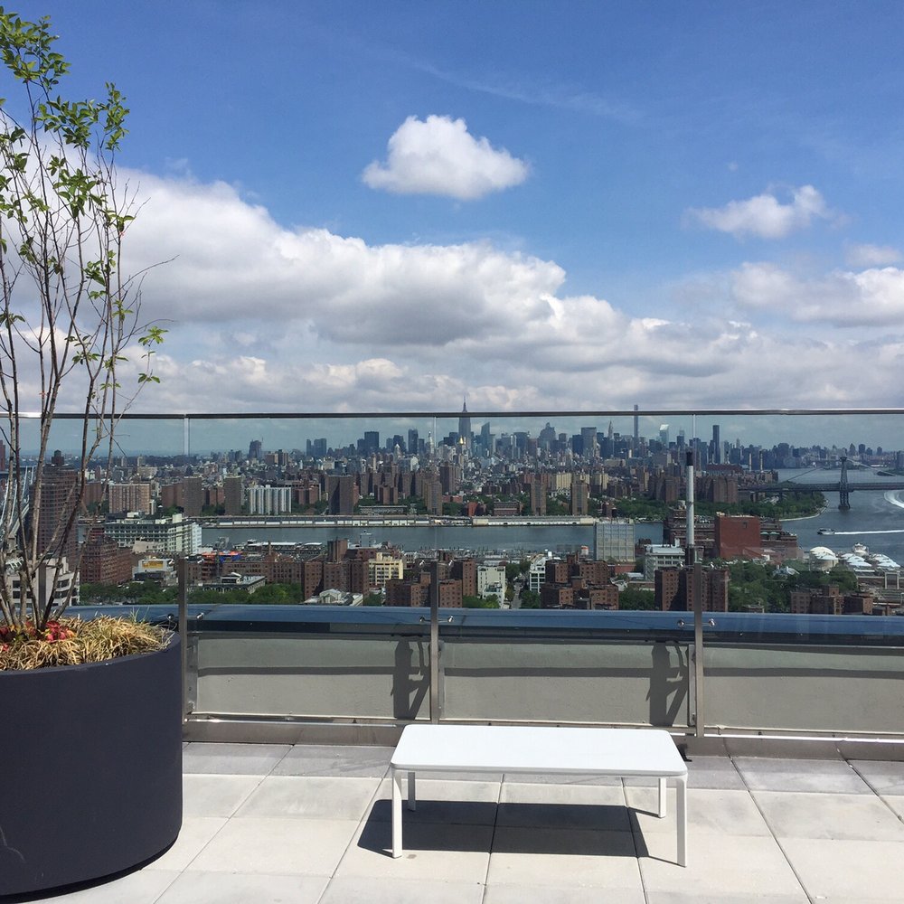 sky lounge view