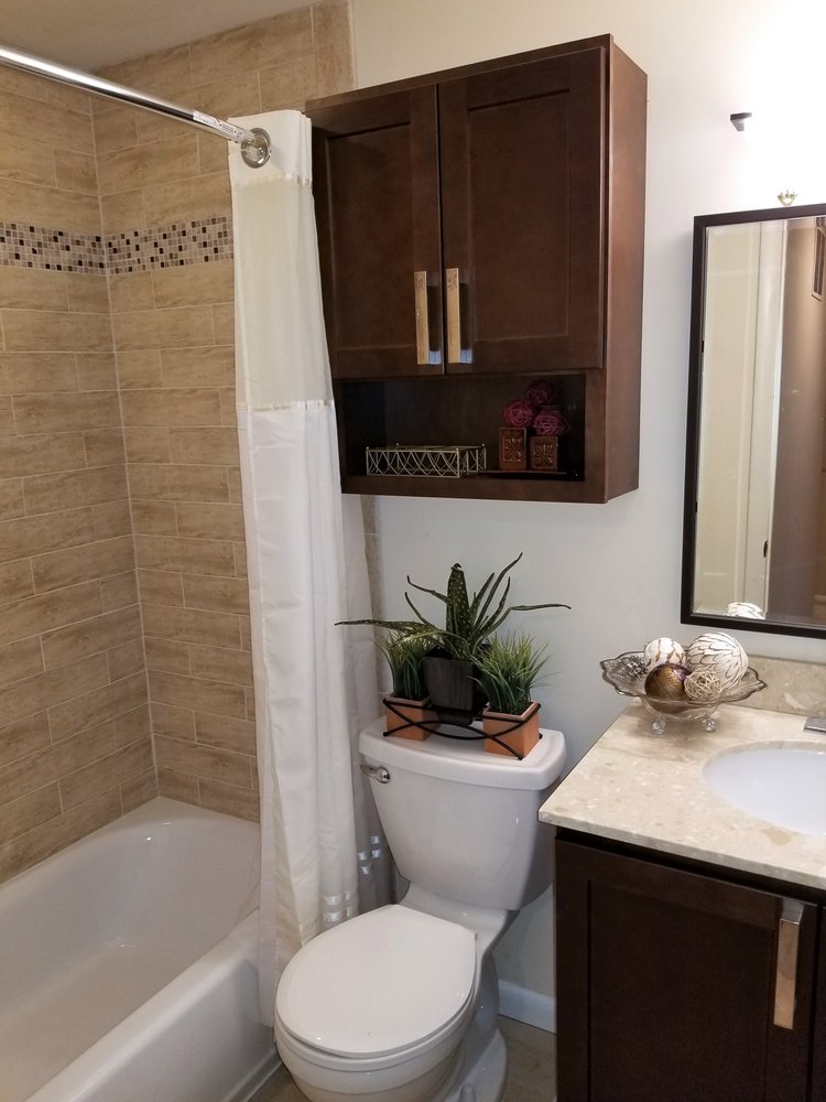 Slide of The Evergreen Plumbing Company