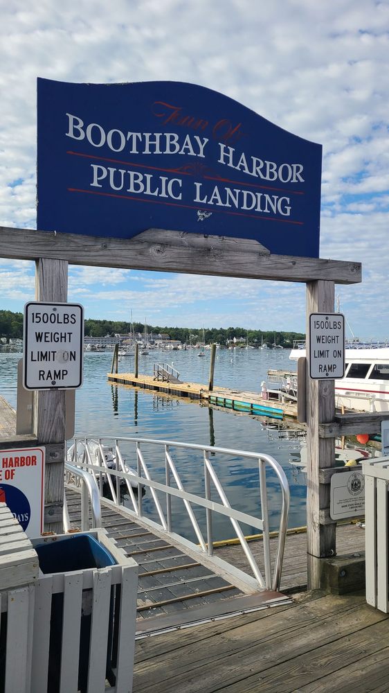 MAINE HARBOR SUITES Updated June 2024 Boothbay Harbor, Maine