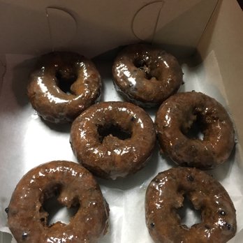 M & M Donuts - fresh, hot, and shiny blueberry donuts - Donuts Near Me - Anaheim, California M & M Donuts - fresh, hot, and shiny blueberry donuts - Donuts Near Me - Anaheim, California