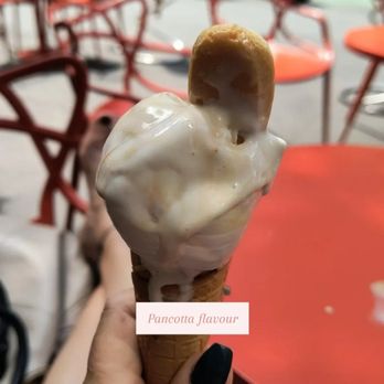 Venchi - Chocolatiers & Shops Near Me - New York, New York