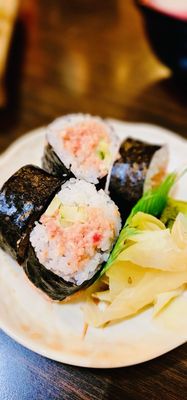 Noshi Sushi by null