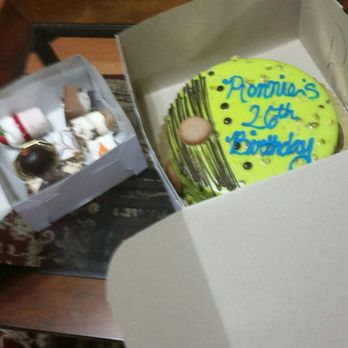 Lulu's Bakery - Bakeries Near Me - Fresh Meadows, New York