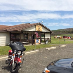 Matt's Place - Great place to ride your motorcycle to and get a beer and lunch !