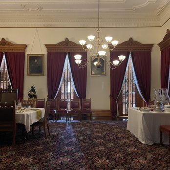 Iolani Palace - Museums Near Me - Honolulu, Hawaii Iolani Palace - Museums Near Me - Honolulu, Hawaii