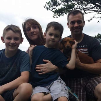 North Fork Mountain Inn - Family pic at the top of the ridge. - Bed & Breakfast Near Me - Cabins, West Virginia