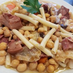 Zé do Telhado - CASSOULET AUX POIS CHICHES FEIGOADA A MODA DE MIRANDELA
