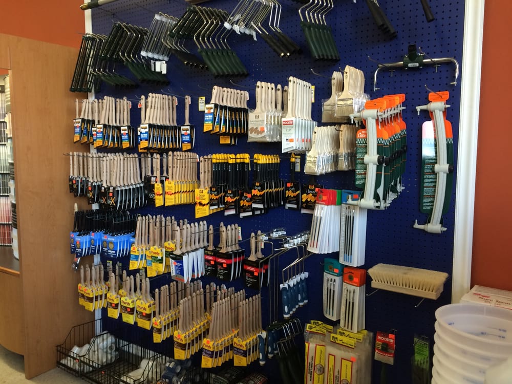 SPRINGFIELD PAINT Updated August 2024 1042 Saint James Ave