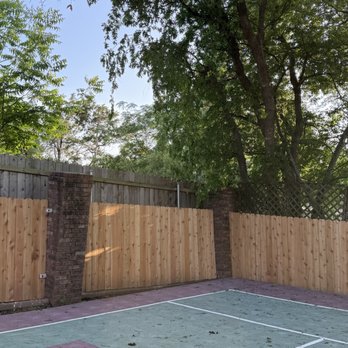 Purple Fencing - Fences & Gates Near Me - Austin, Texas