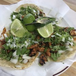 La Casita - Order of tacos